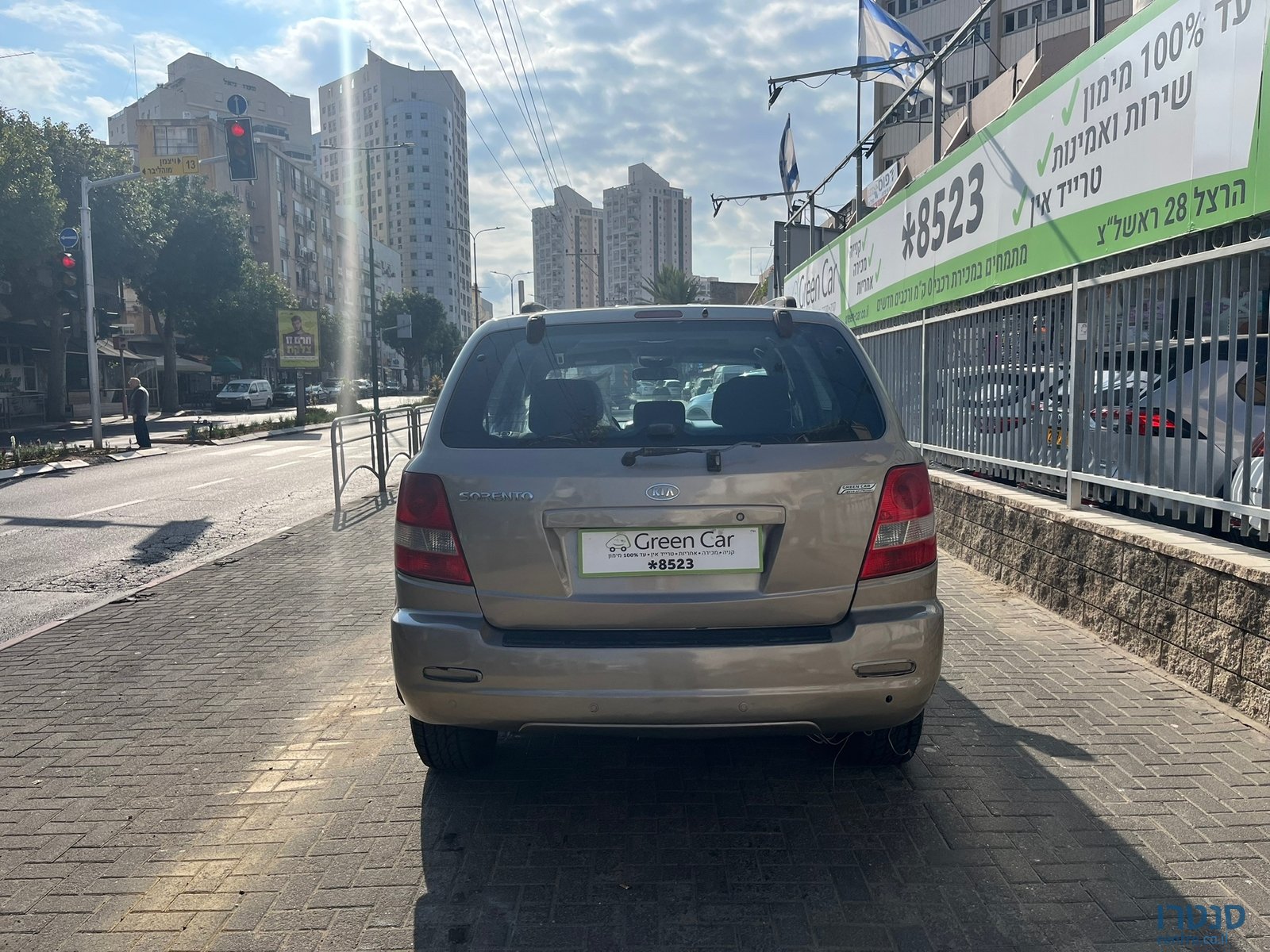 2006' Kia Sorento EX photo #7