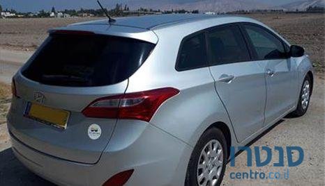 2013' Hyundai I30 i30 יונדאי photo #1