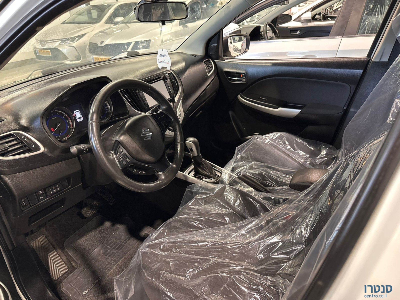 2020' Suzuki Baleno photo #5