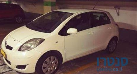 2010' Toyota Yaris טויוטה יאריס photo #1