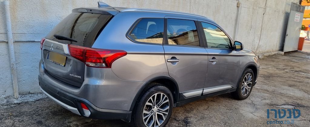 2018' Mitsubishi Outlander מיצובישי אאוטלנדר photo #3