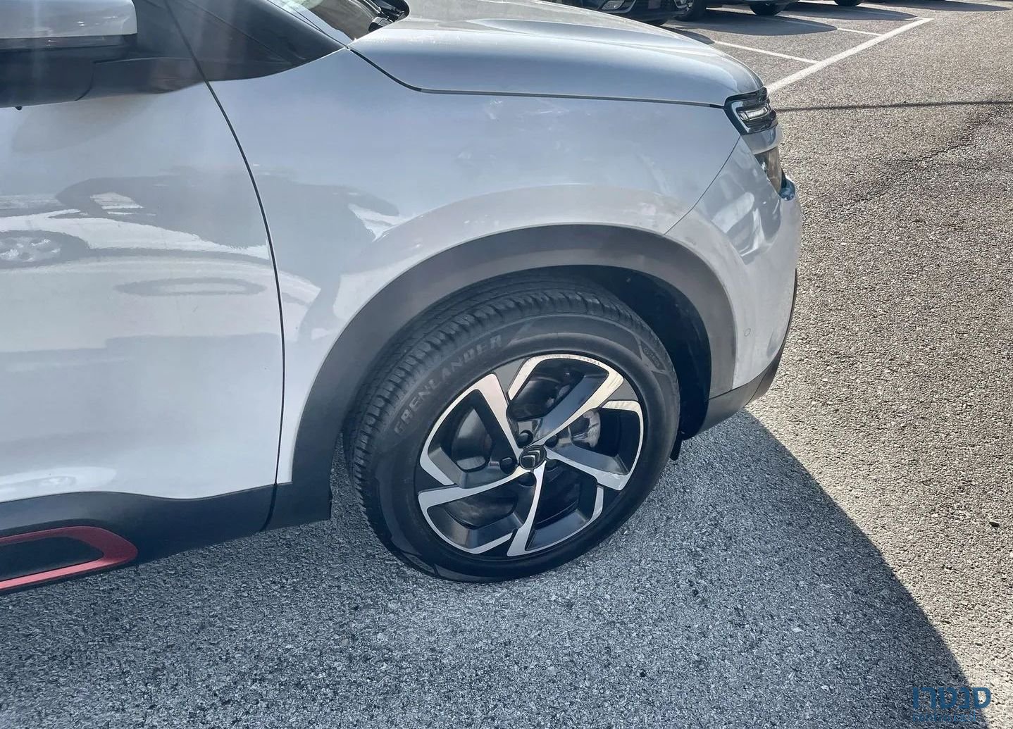 2022' Citroen C5 Aircross סיטרואן C5 איירקרוס photo #4