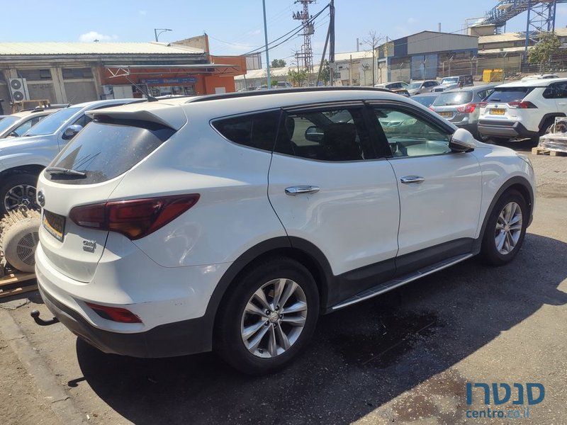 2017' Hyundai Santa Fe יונדאי סנטה פה photo #3