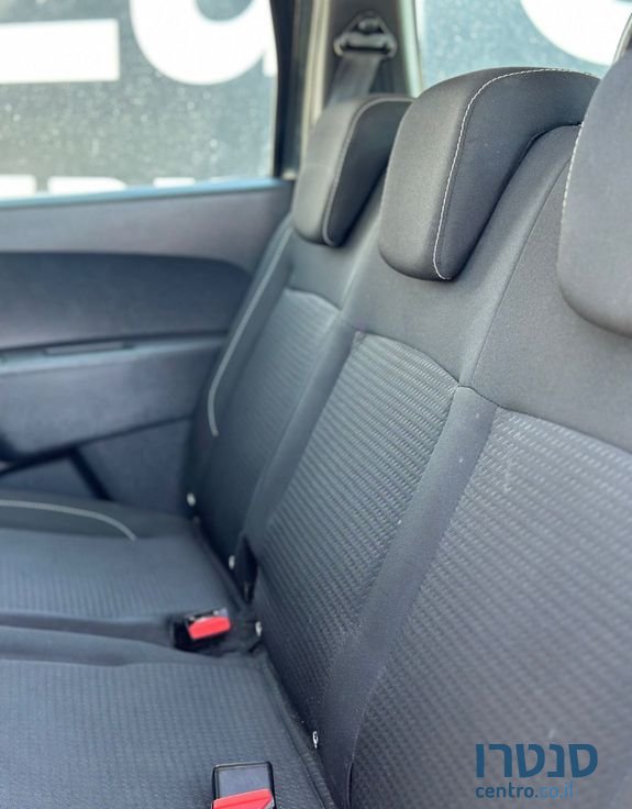 2022' Dacia Lodgy דאצ'יה לודג'י photo #2