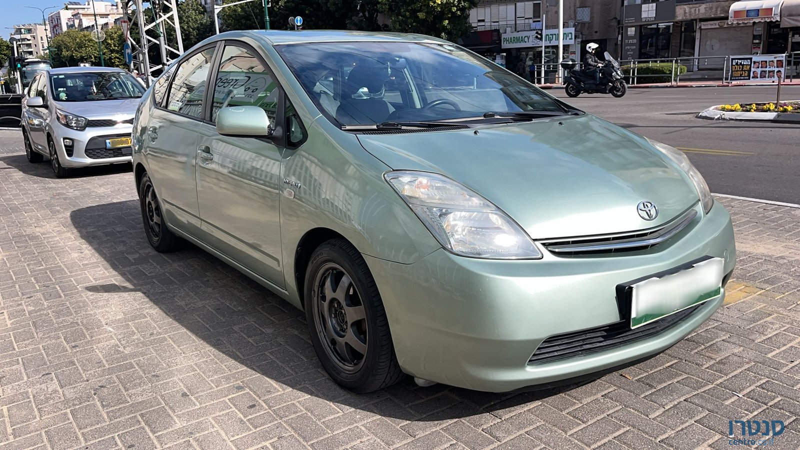 2009' Toyota Prius photo #6