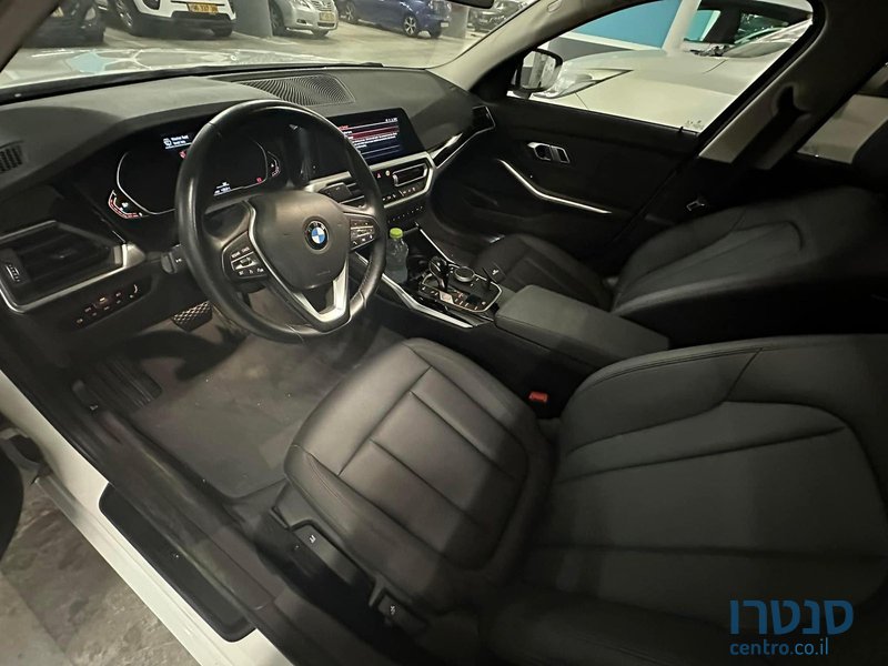 2021' BMW 318 ב.מ.וו photo #3