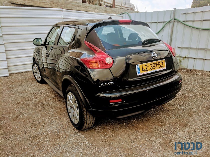 2013' Nissan Juke photo #3