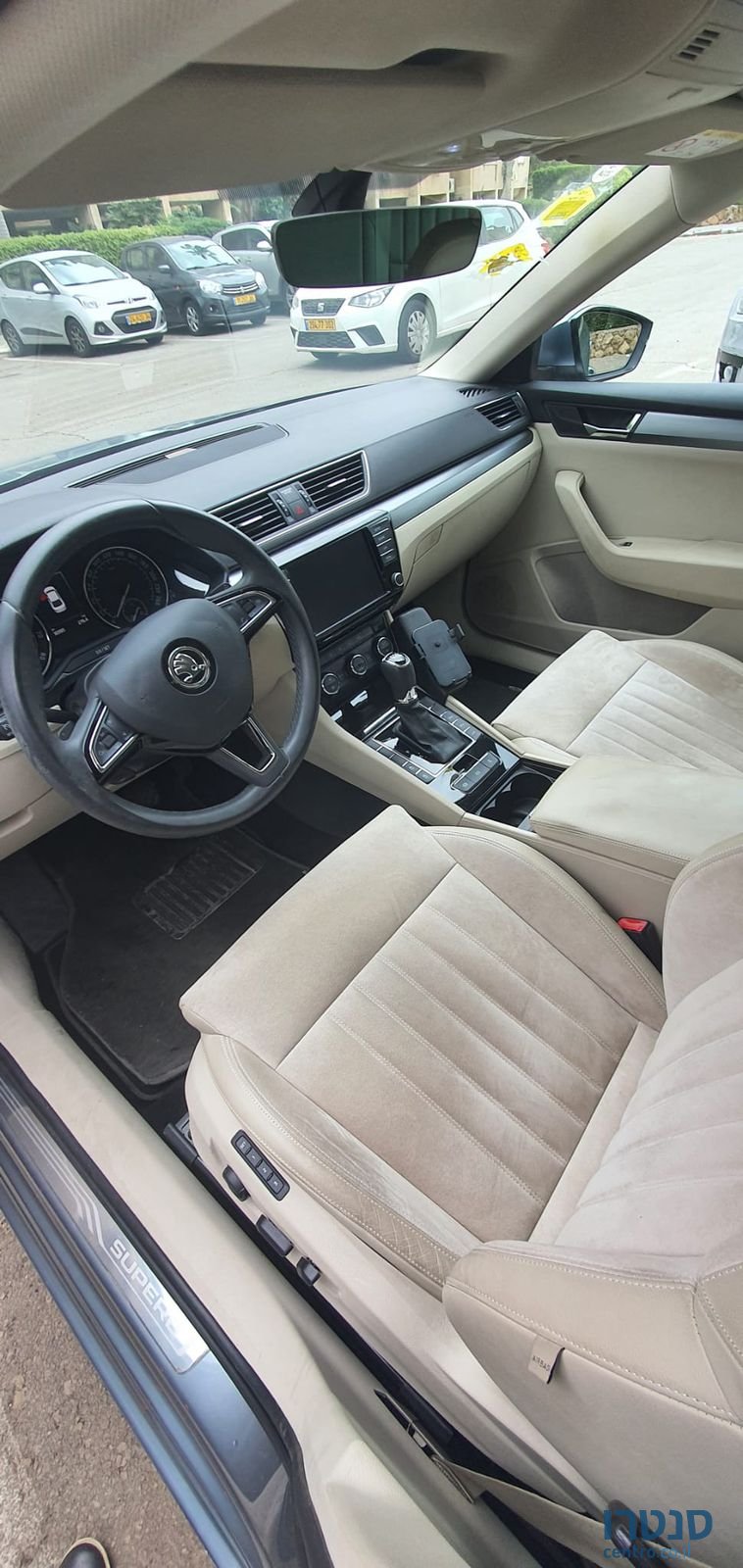 2017' Skoda Superb סקודה סופרב photo #4