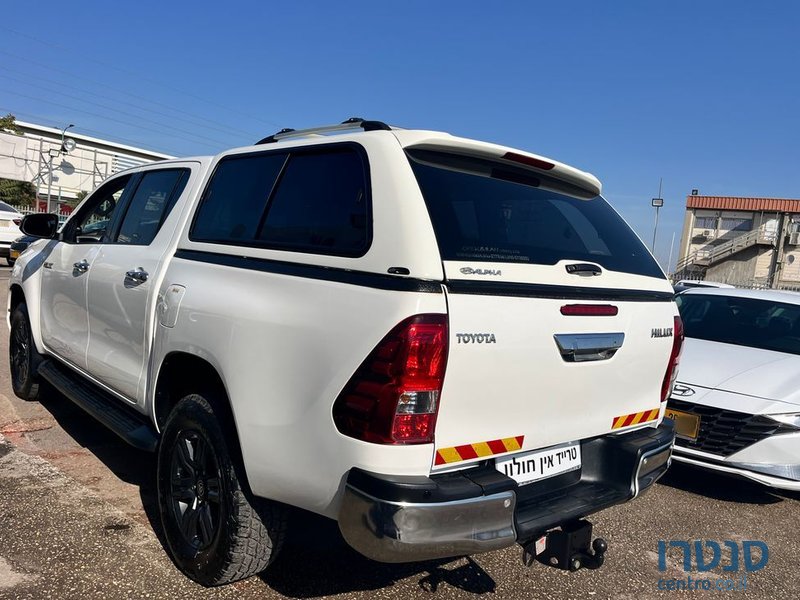 2020' Toyota Hilux טויוטה היילקס photo #5