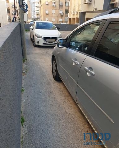 2008' Mazda 5 מאזדה photo #2