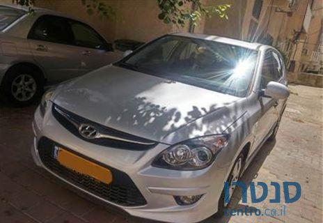 2010' Hyundai i30 Inspire 1600 photo #1