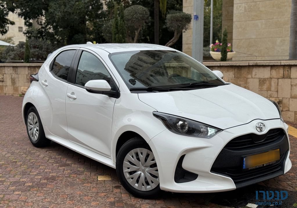 2021' Toyota Yaris טויוטה יאריס photo #2