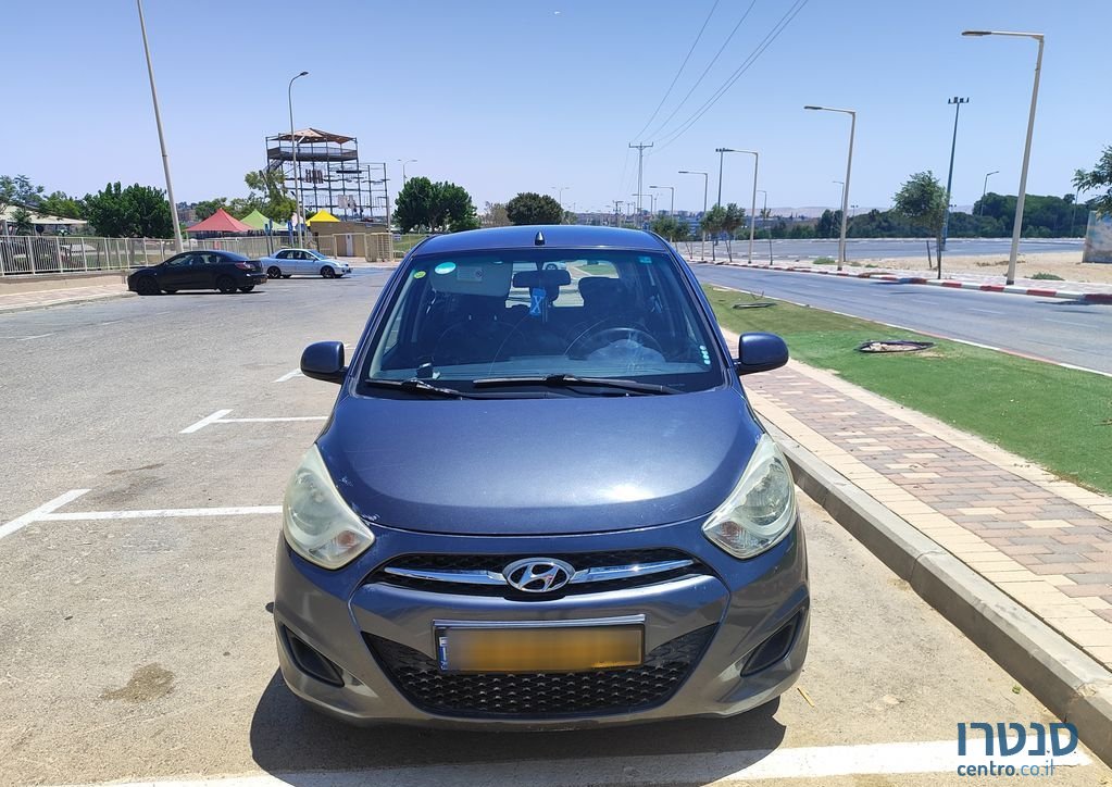 2011' Hyundai i10 יונדאי photo #3