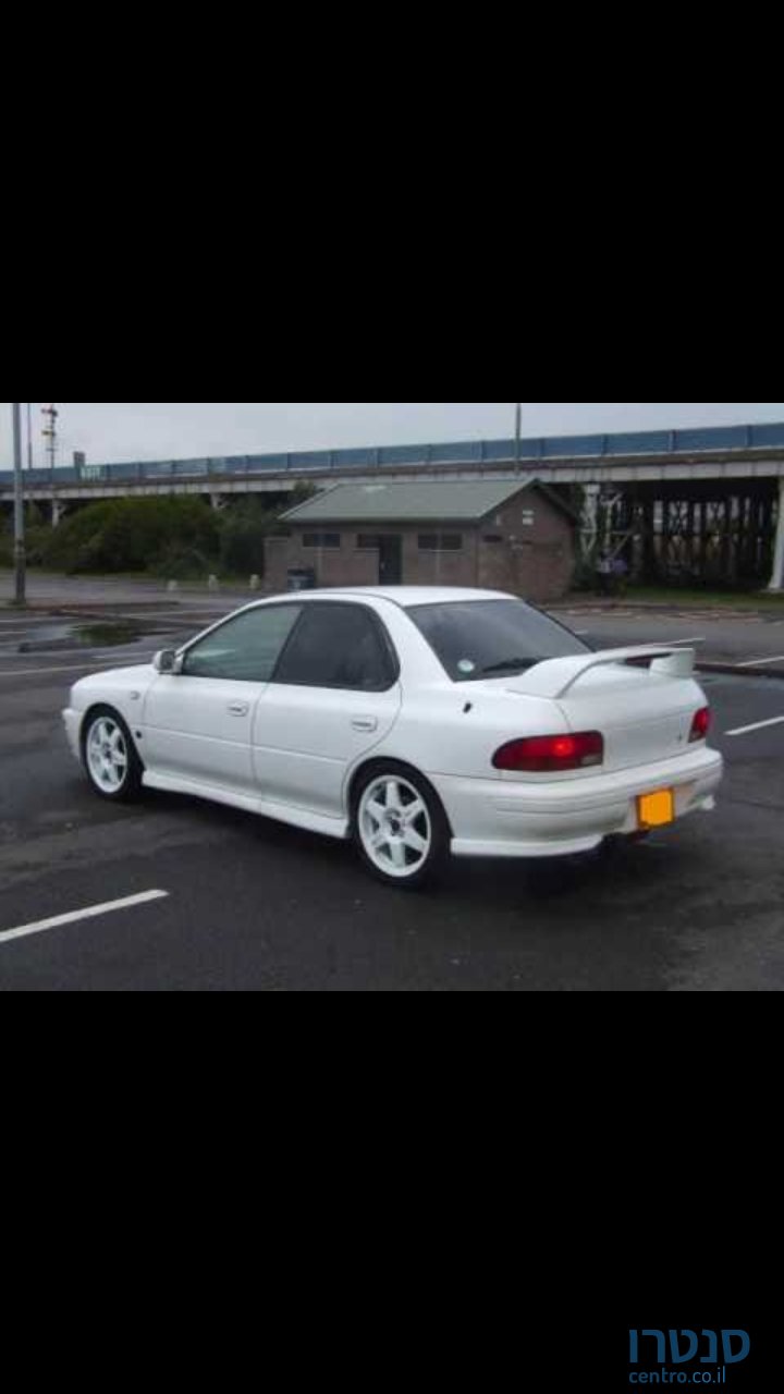 1995' Subaru Leone photo #1