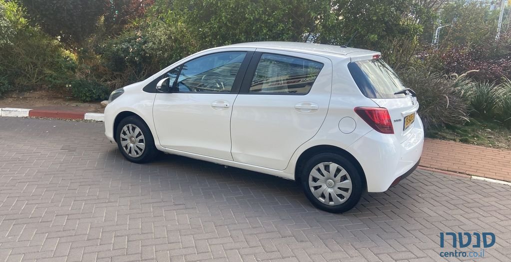 2016' Toyota Yaris טויוטה יאריס photo #2