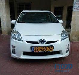 2011' Toyota Prius טויוטה פריוס היברידי photo #2