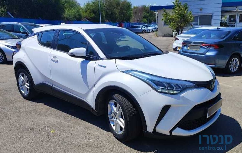 2020' Toyota C-HR טויוטה photo #2