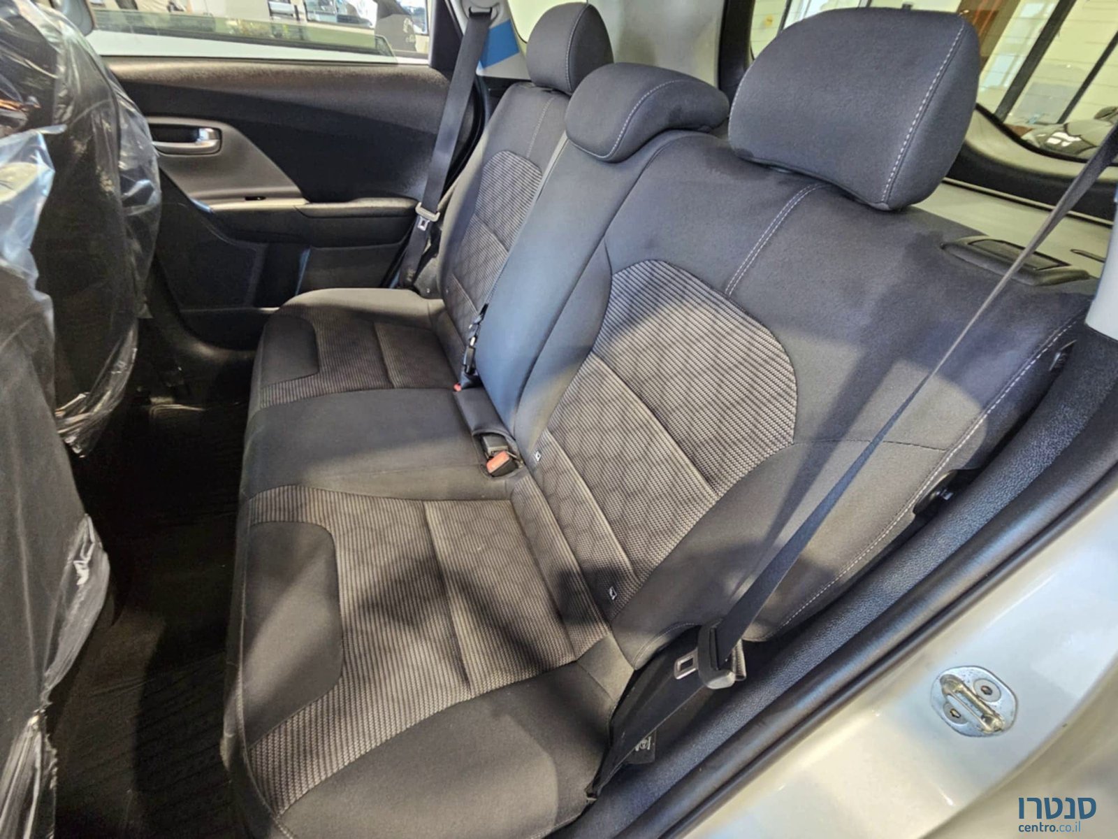 2022' Kia Niro photo #6