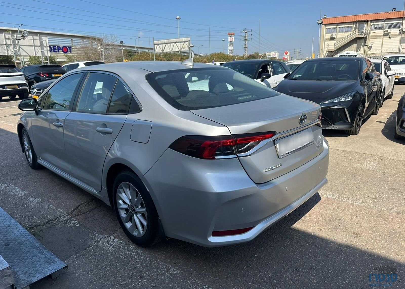 2021' Toyota Corolla טויוטה קורולה photo #3