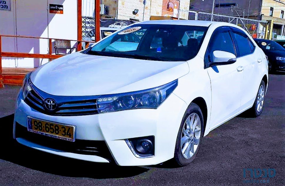 2016' Toyota Corolla photo #1