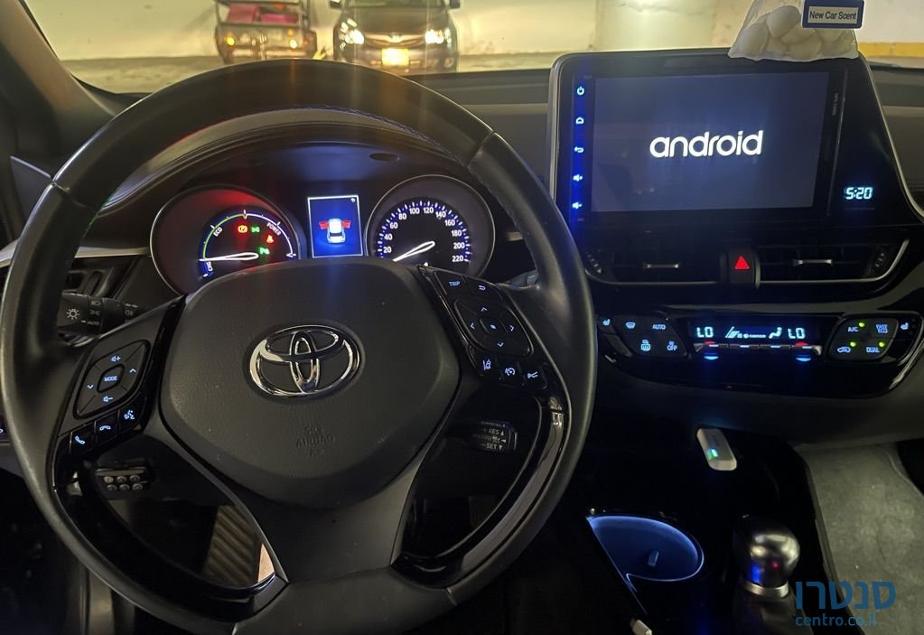2019' Toyota C-Hr טויוטה photo #4