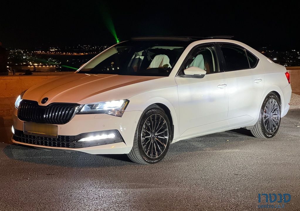 2020' Skoda Superb סקודה סופרב photo #4