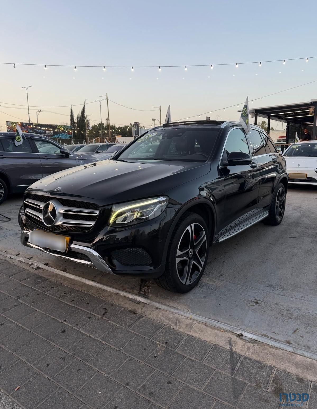 2019' Mercedes-Benz GLC מרצדס-בנץ photo #1