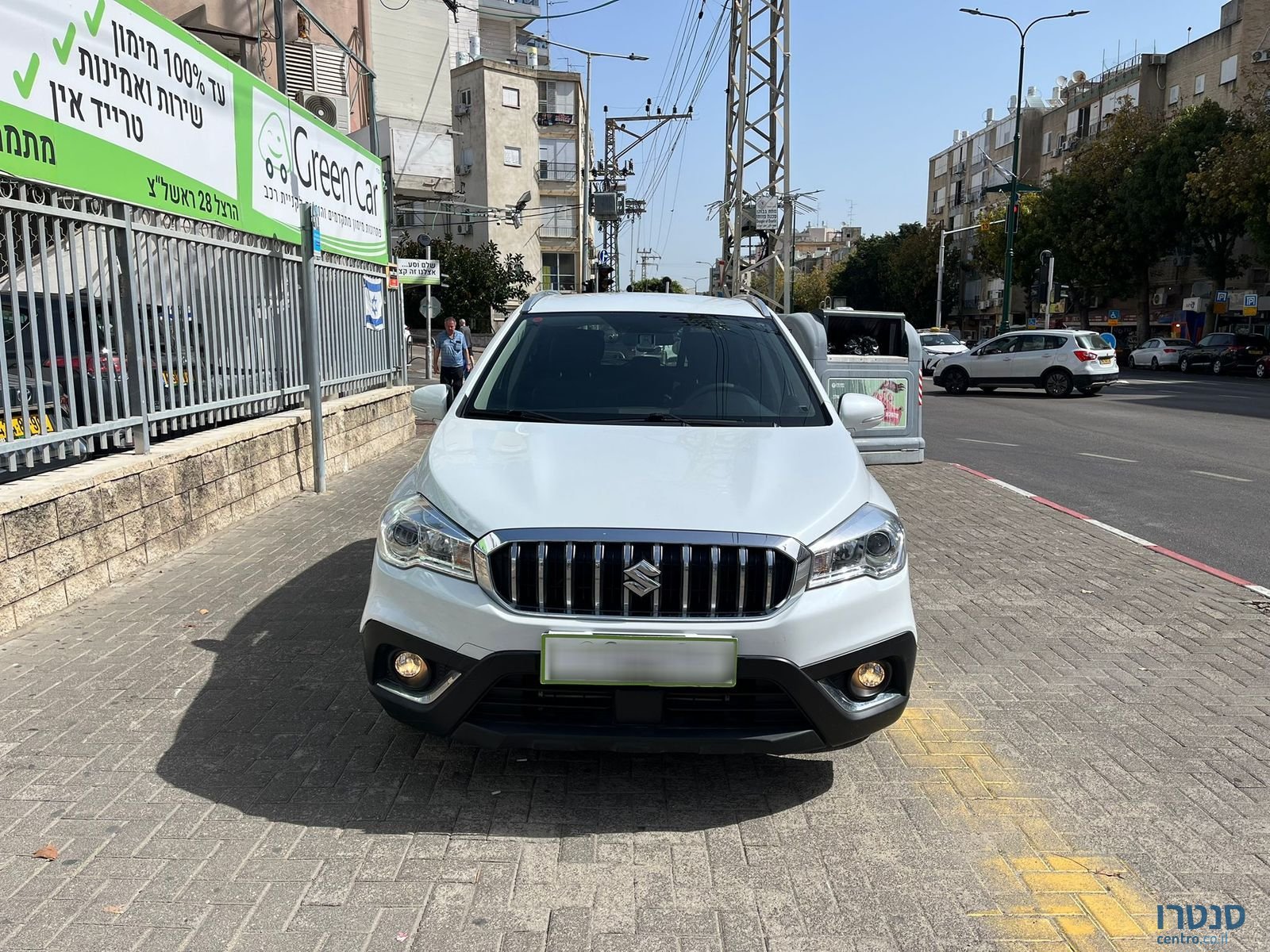 2019' Suzuki SX4 photo #3