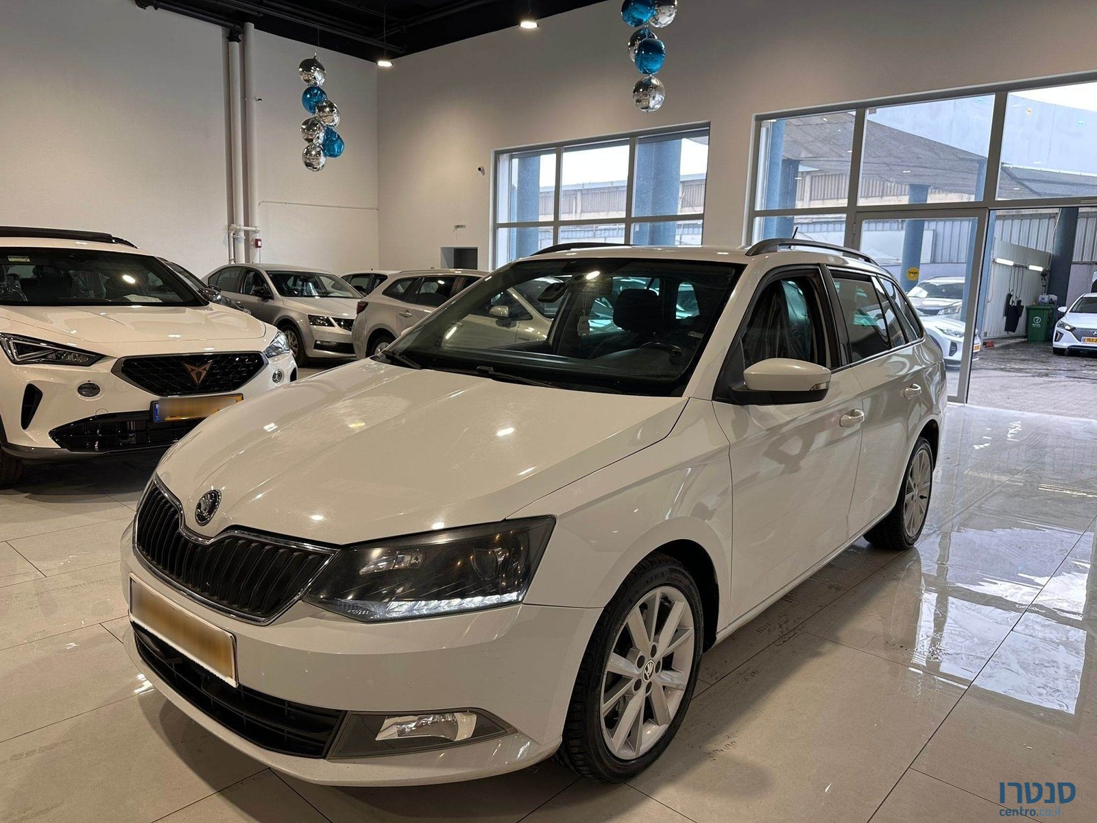 2018' Skoda Fabia photo #1