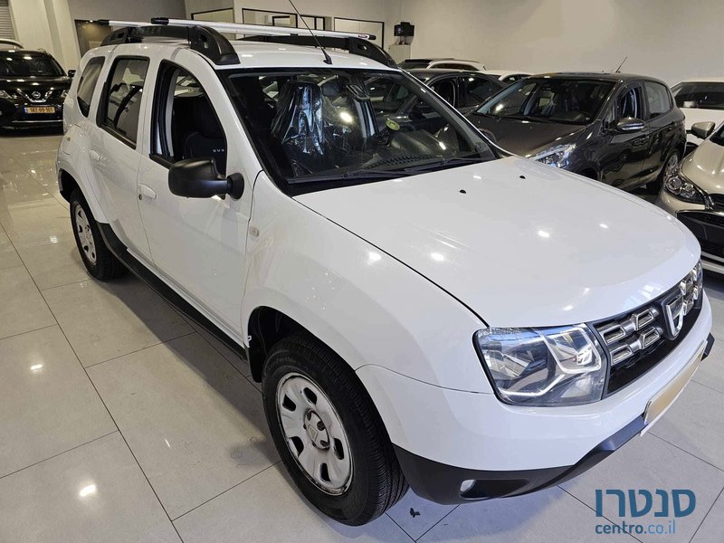 2015' Dacia Duster photo #2