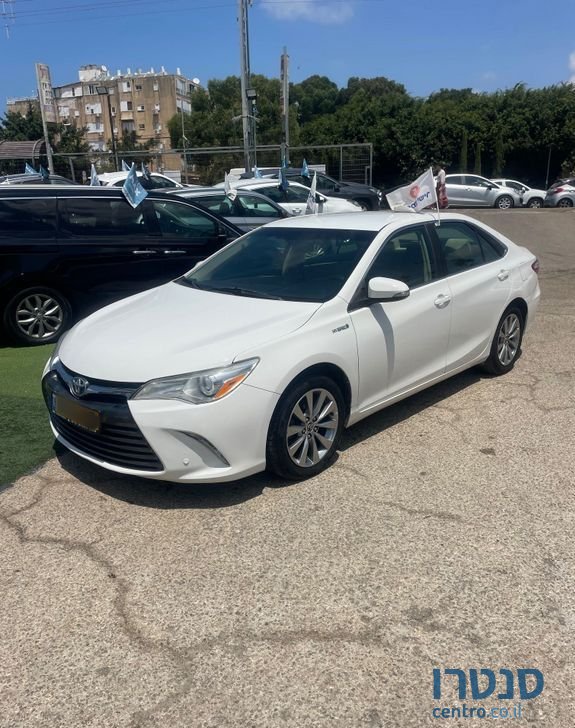 2016' Toyota Camry טויוטה קאמרי photo #2
