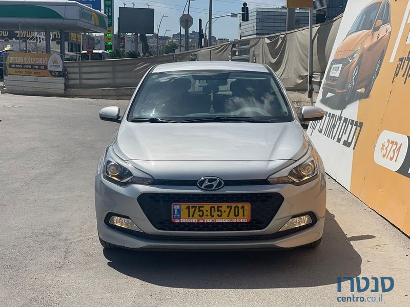 2018' Hyundai i20 יונדאי photo #2