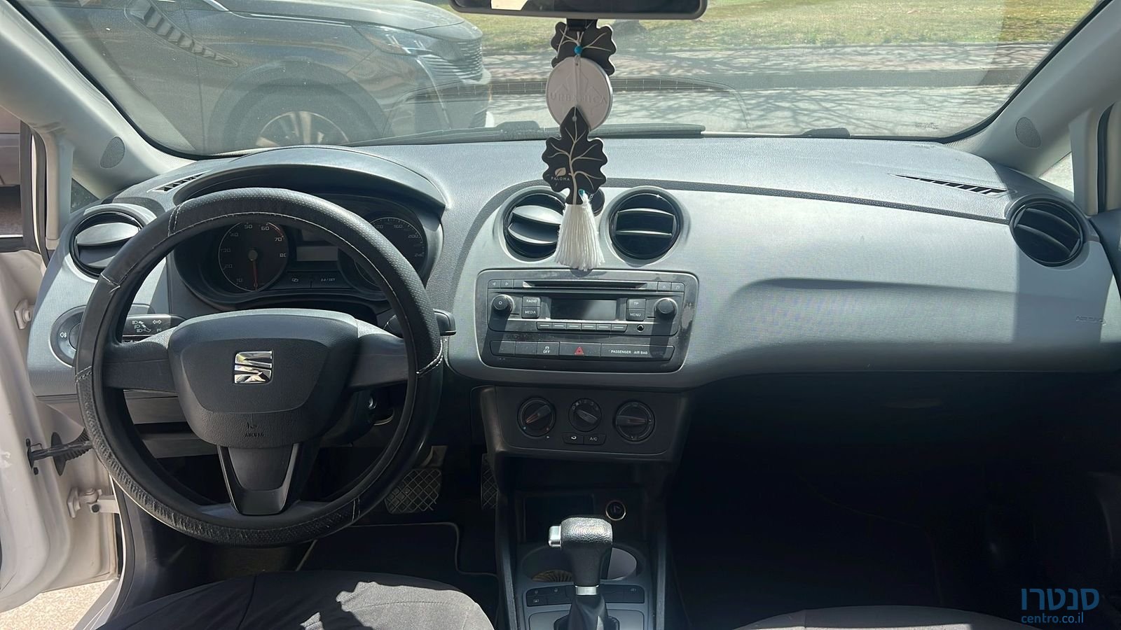 2015' SEAT Ibiza סיאט איביזה photo #5