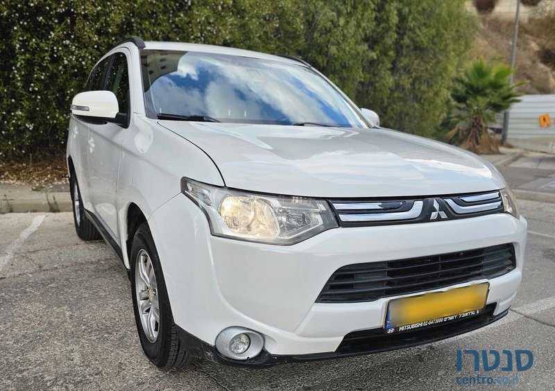 2013' Mitsubishi Outlander מיצובישי אאוטלנדר photo #3