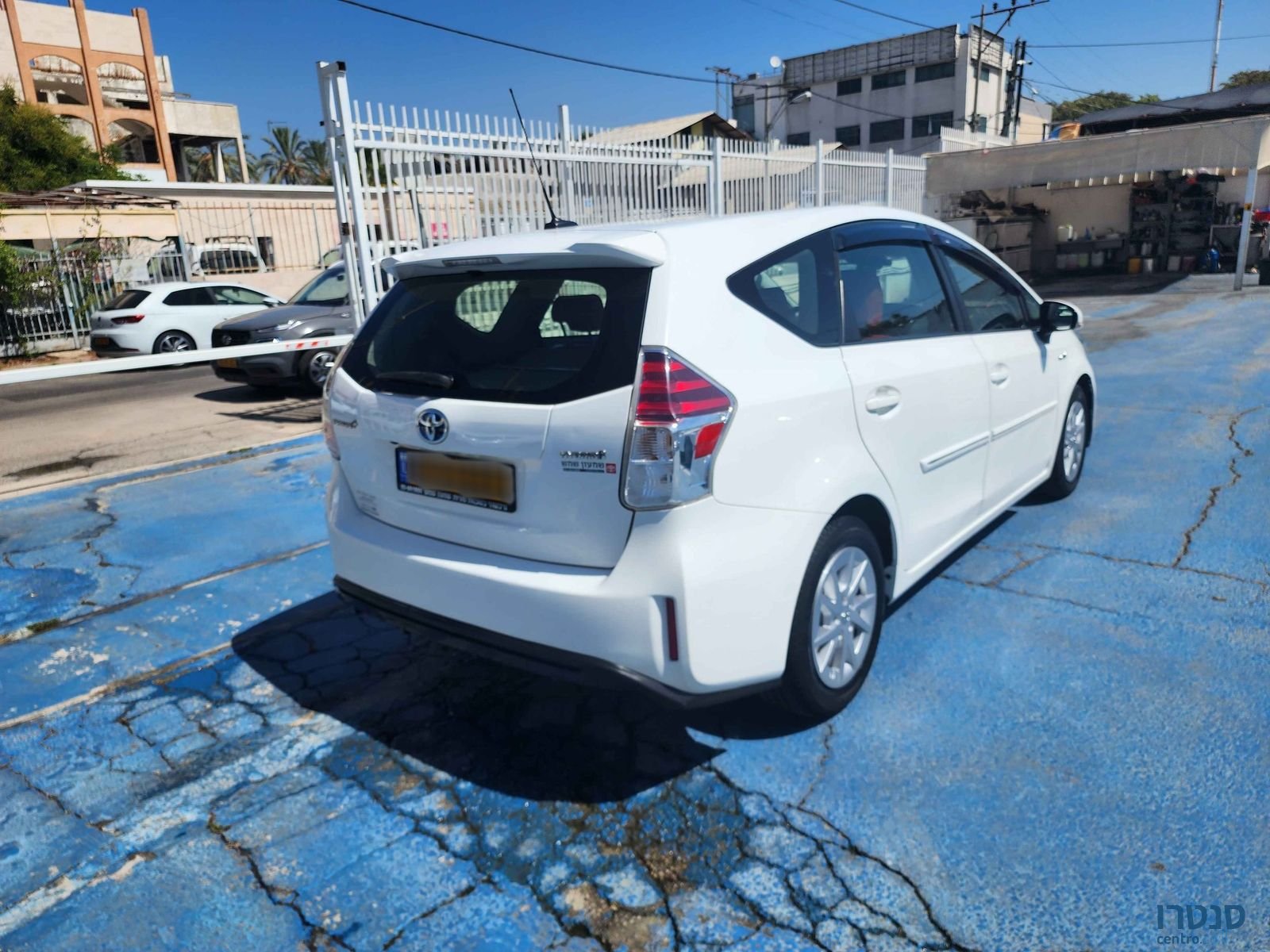 2019' Toyota Prius טויוטה פריוספלוס photo #4