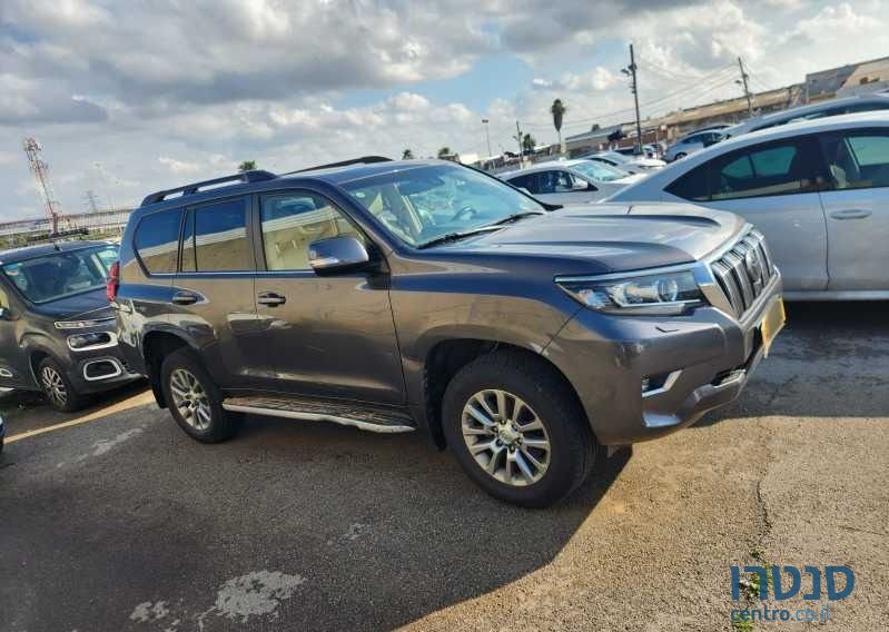 2020' Toyota Land Cruiser טויוטה לנד קרוזר photo #2