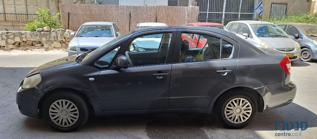 2011' Suzuki SX4 סוזוקי photo #4