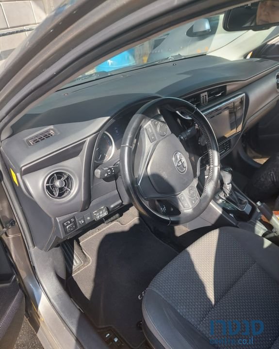 2017' Toyota Corolla טויוטה קורולה photo #4