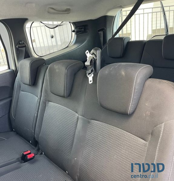 2019' Dacia Lodgy דאצ'יה לודג'י photo #6