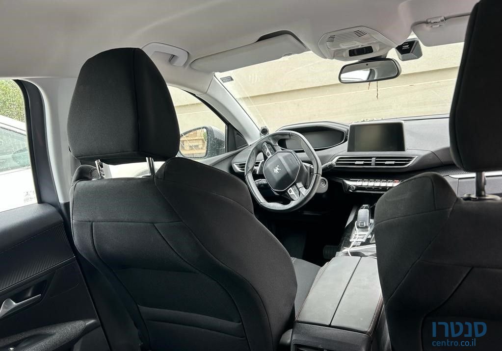 2017' Peugeot 3008 פיג'ו photo #4