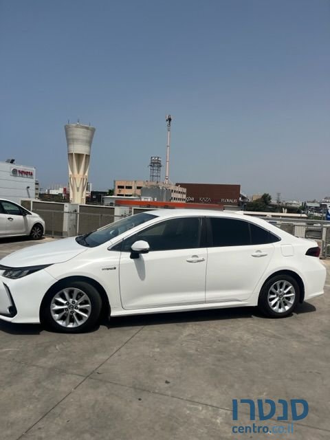 2019' Toyota Corolla טויוטה קורולה photo #2