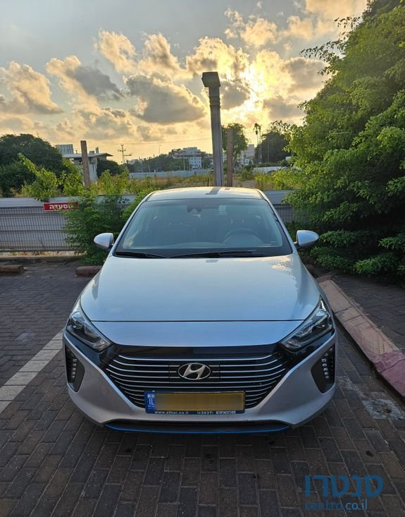 2019' Hyundai Ioniq יונדאי איוניק photo #1