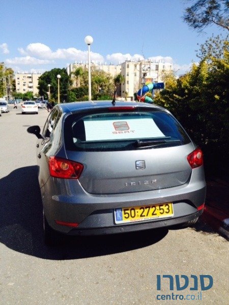 2014' SEAT Ibiza photo #3