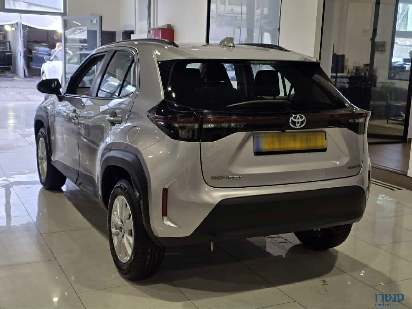 2023' Toyota Yaris Cross photo #4