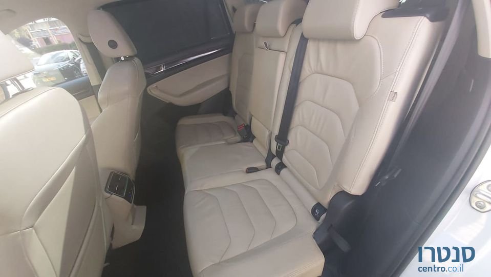 2017' Skoda KODIAQ photo #3