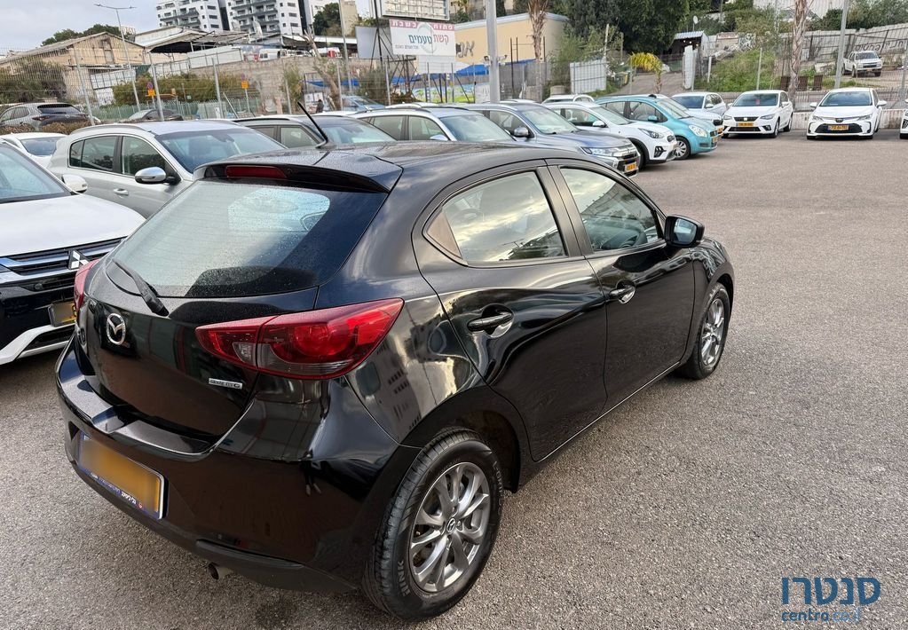 2022' Mazda 2 מאזדה photo #3