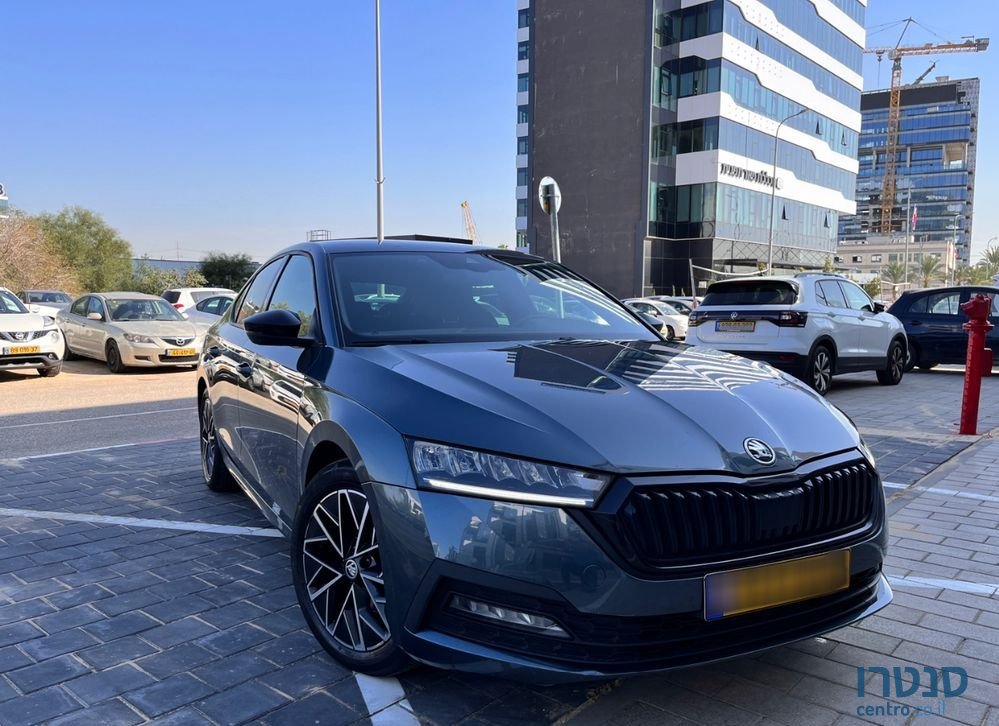 2022' Skoda Octavia סקודה אוקטביה photo #2