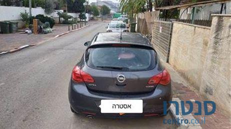 2011' Opel Astra אופל אסטרה photo #3