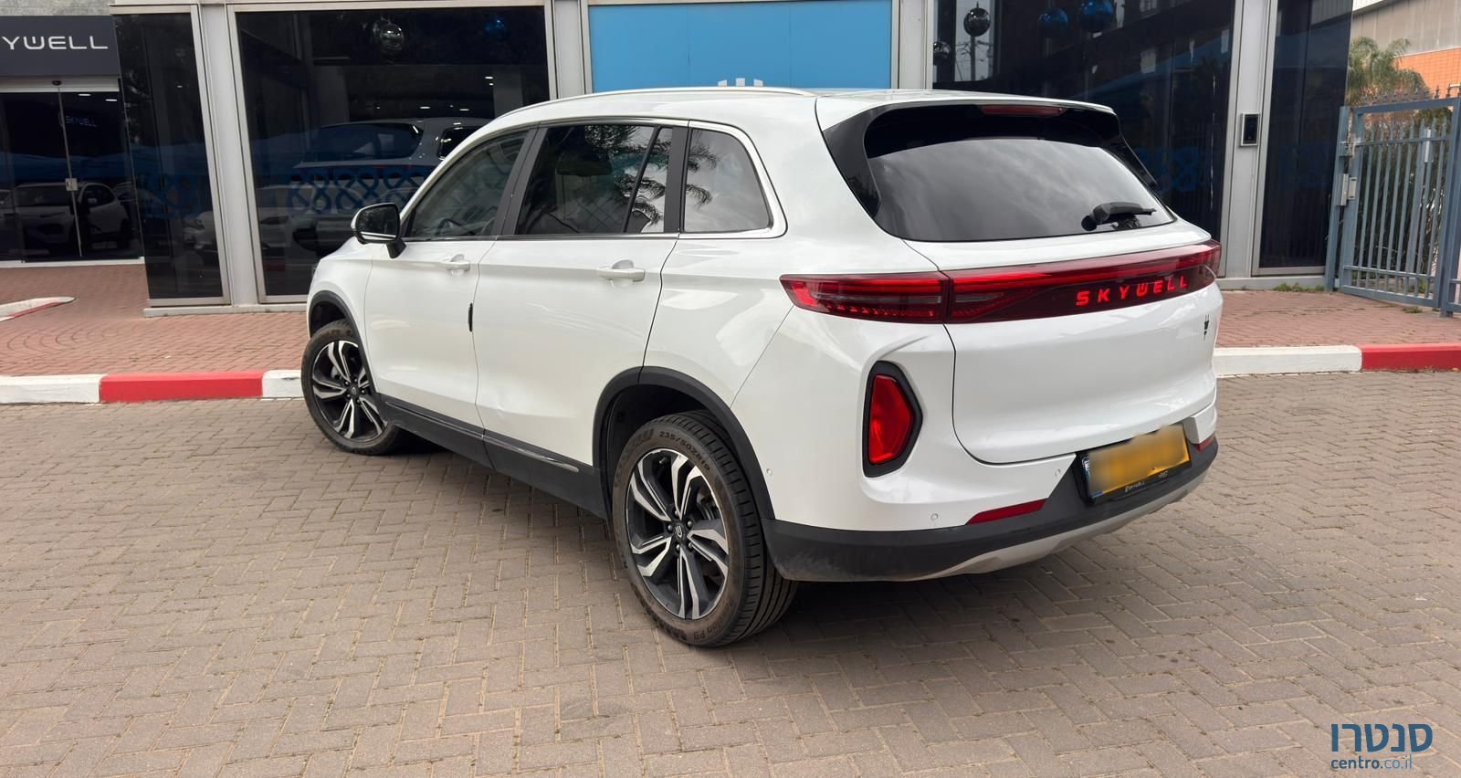 2024' Skywell ET5 סקייוול photo #2