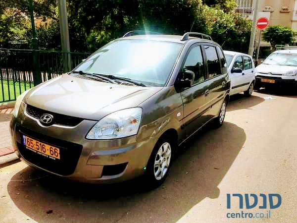 2009' Hyundai Matrix photo #1